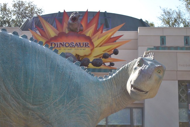 dinosaur attraction near me