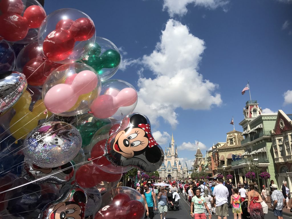 Tips for Navigating the Magic Kingdom and Disney's Hollywood Studios ...