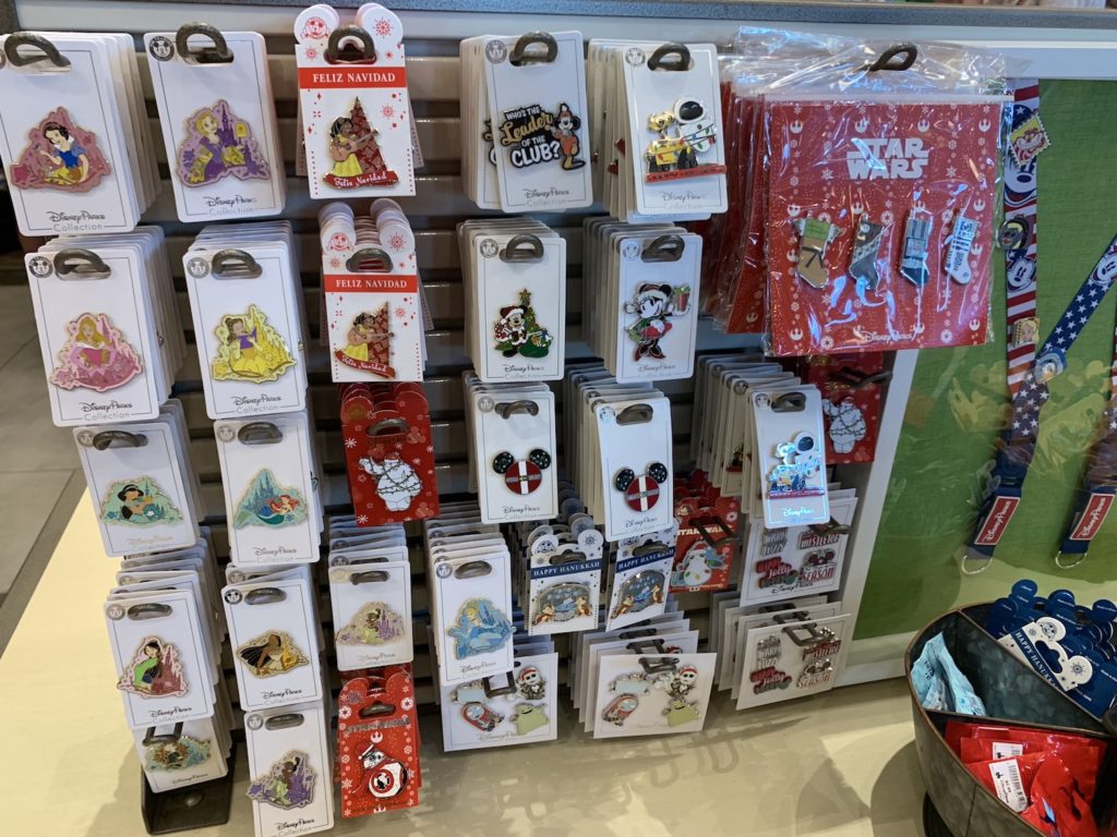 First Look At 2018 Disney Holiday Pins | WDW Kingdom